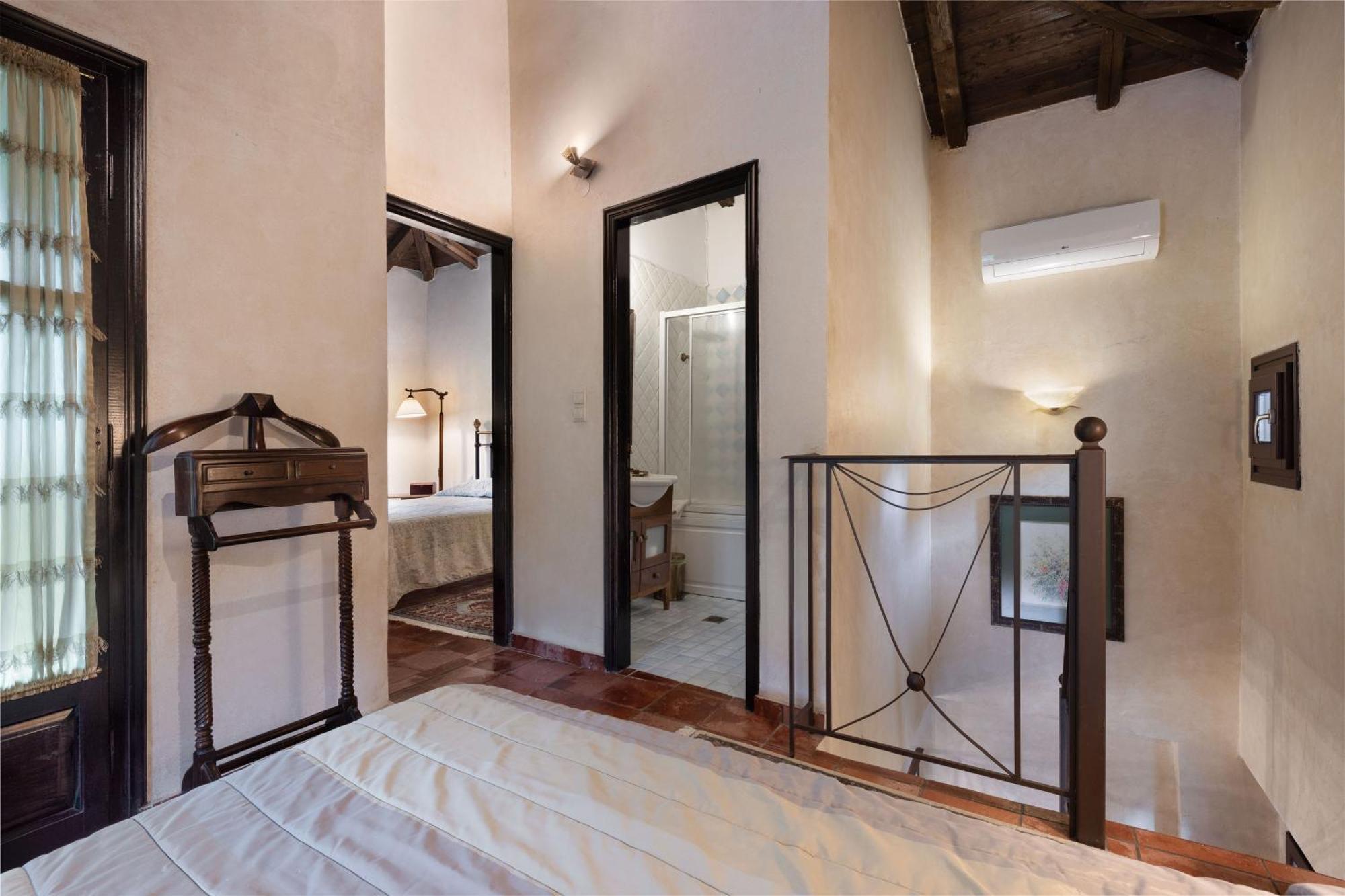 Ostra Menalon Luxury Suites Kardaras Экстерьер фото