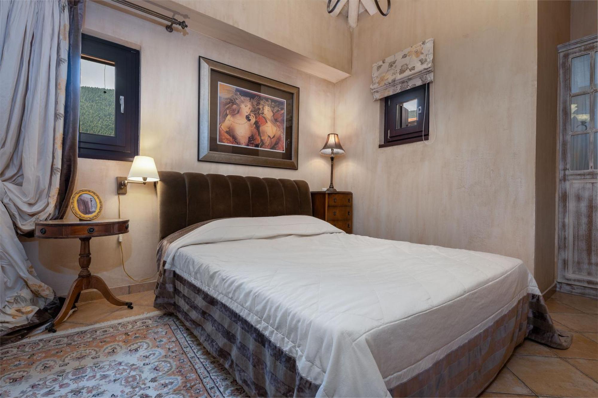 Ostra Menalon Luxury Suites Kardaras Номер фото
